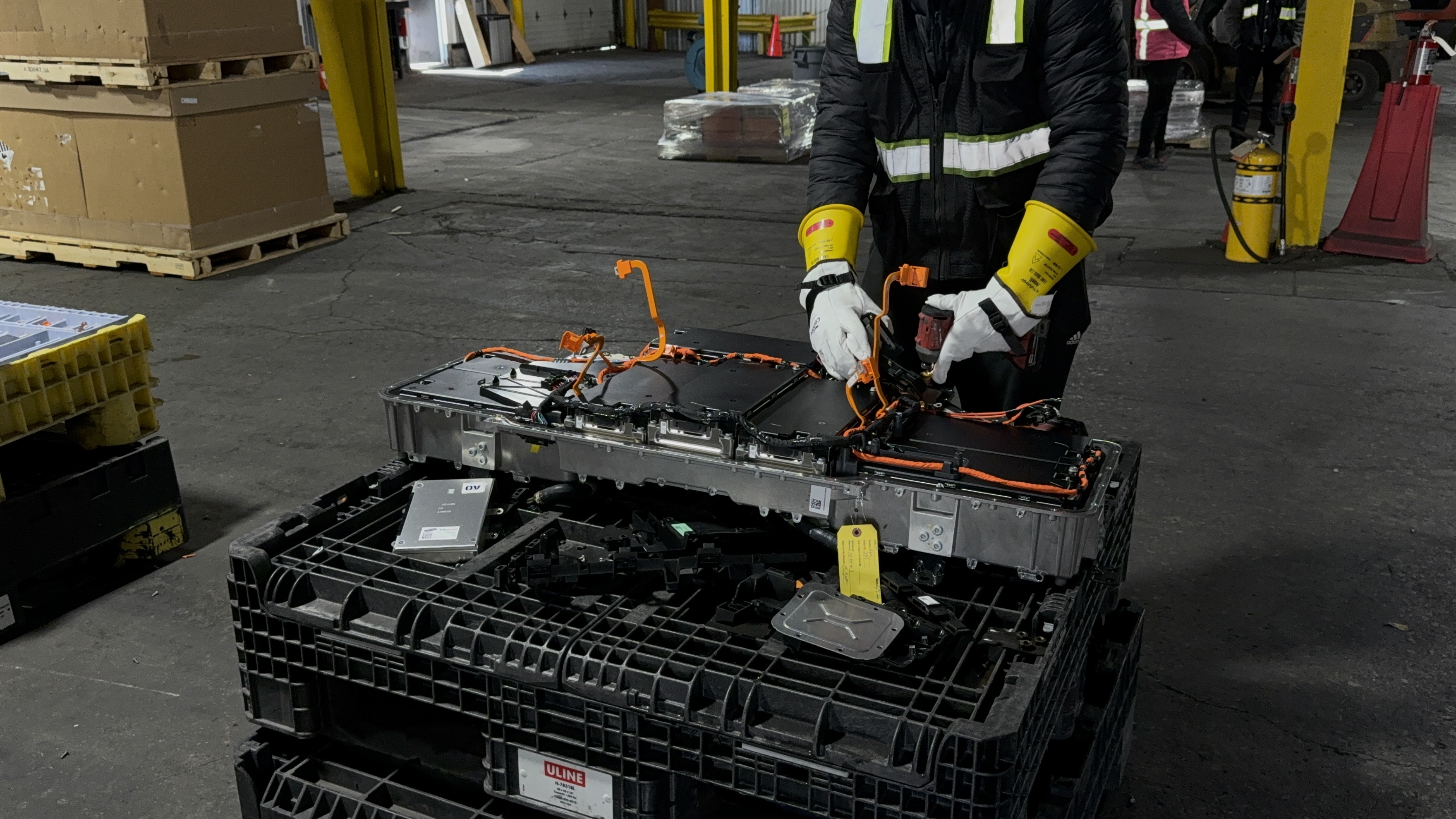 EV & Hybrid Battery Dismantling & Recycling Services